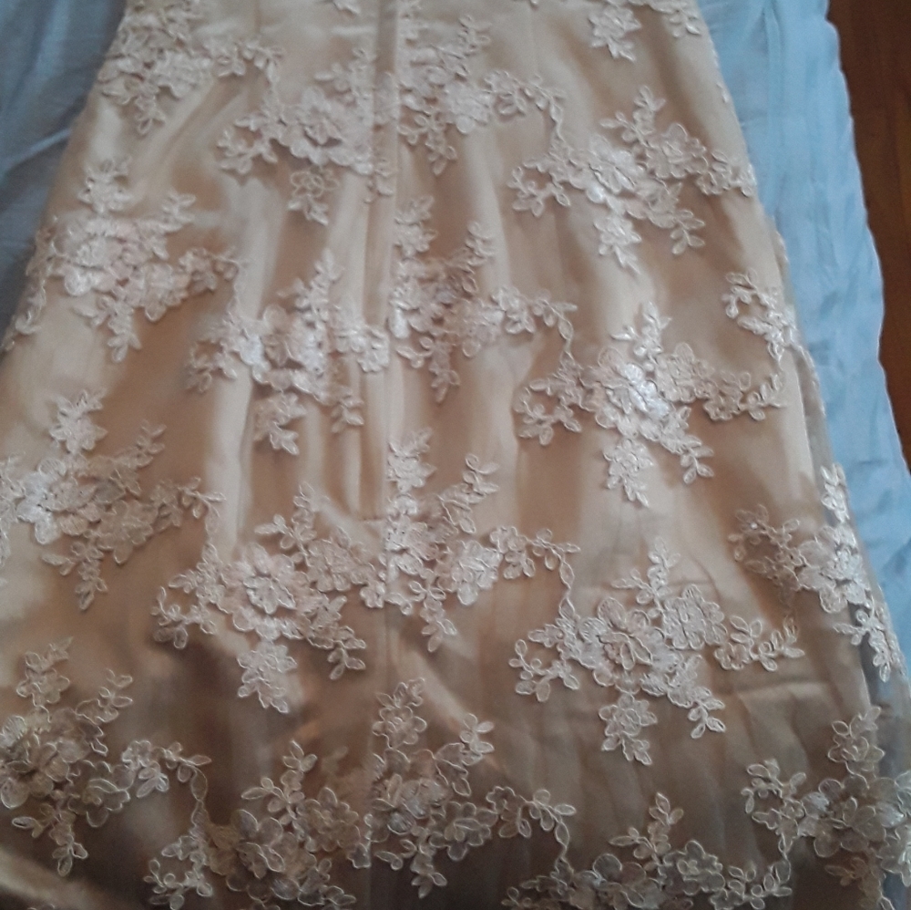 Short wedding dress